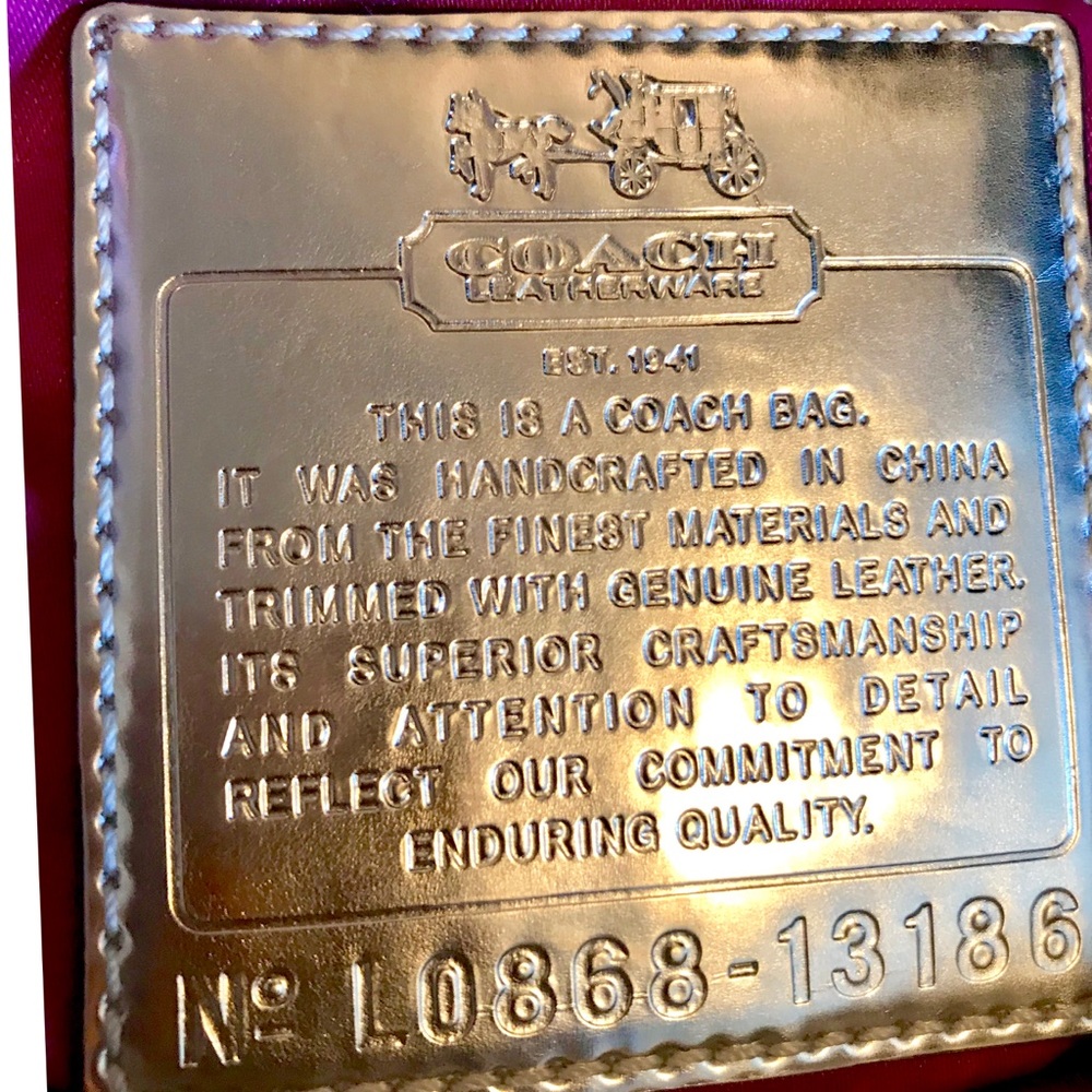 ~NWOT~Genuine COACH Gold Studded Handbag 👜 - Picture 7 of 7